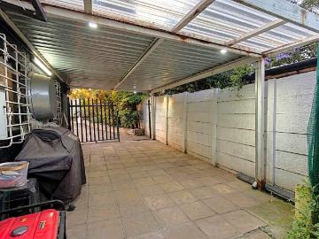 3 Bedroom House For Sale in Bordeaux