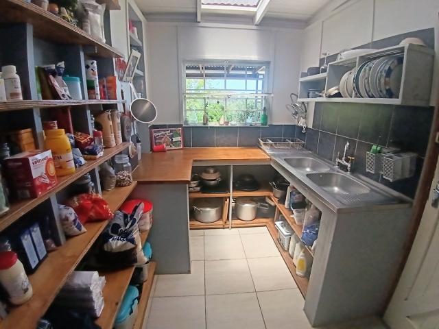 3 Bedroom House For Sale in Bathurst