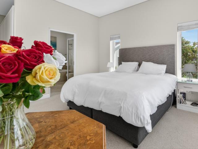 3 Bedroom House For Sale in Baron View