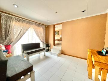 3 Bedroom House For Sale in Bassonia