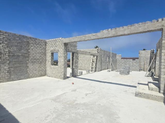 3 Bedroom House For Sale in Beachview