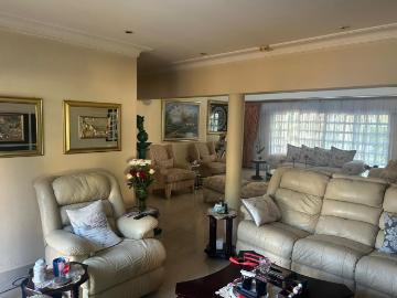 3 Bedroom House For Sale in Bedford Park