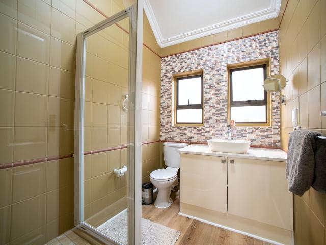 3 Bedroom House For Sale in Bedfordview