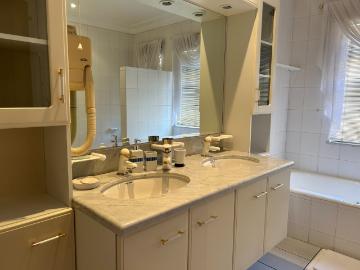 3 Bedroom House For Sale in Bedfordview
