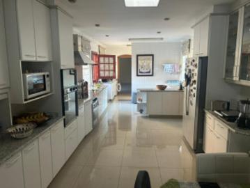 3 Bedroom House For Sale in Bedfordview