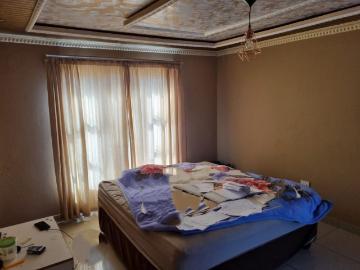3 Bedroom House For Sale in Bela