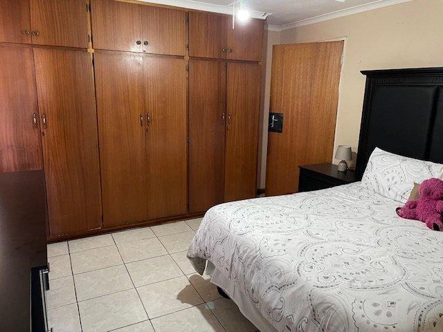 3 Bedroom House For Sale in Belfort Estate