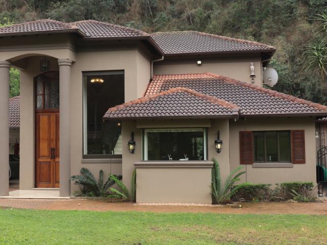 3 Bedroom House For Sale in Berea West