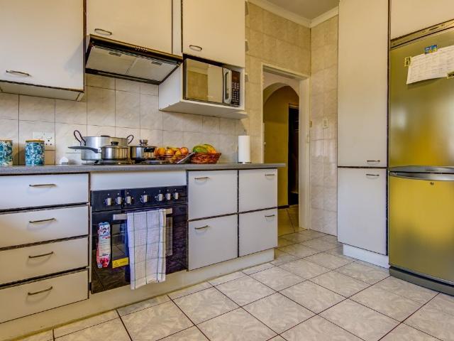 3 Bedroom House For Sale in Birchleigh