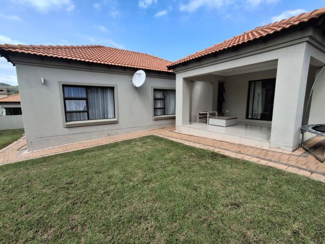 3 Bedroom House For Sale in Birdwood Estate