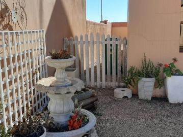 3 Bedroom House For Sale in Bluewater Bay
