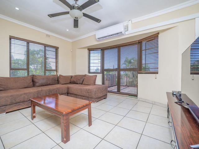 3 Bedroom House For Sale in Bluff