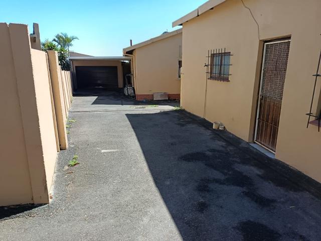 3 Bedroom House For Sale in Bluff