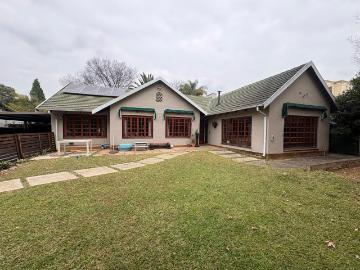3 Bedroom House For Sale in Blairgowrie