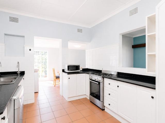 3 Bedroom House For Sale in Blairgowrie