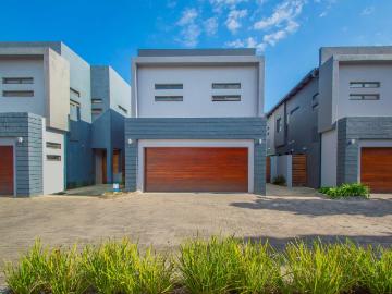 3 Bedroom House For Sale in Bryanston