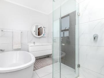 3 Bedroom House For Sale in Bryanston