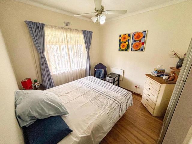 3 Bedroom House For Sale in Brackendowns