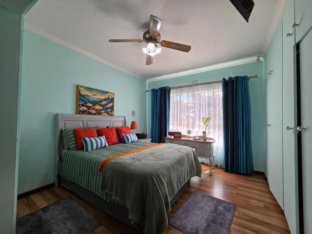 3 Bedroom House For Sale in Brackendowns
