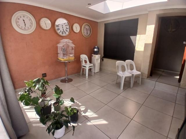 3 Bedroom House For Sale in Brackendowns
