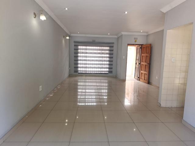 3 Bedroom House For Sale in Brackendowns