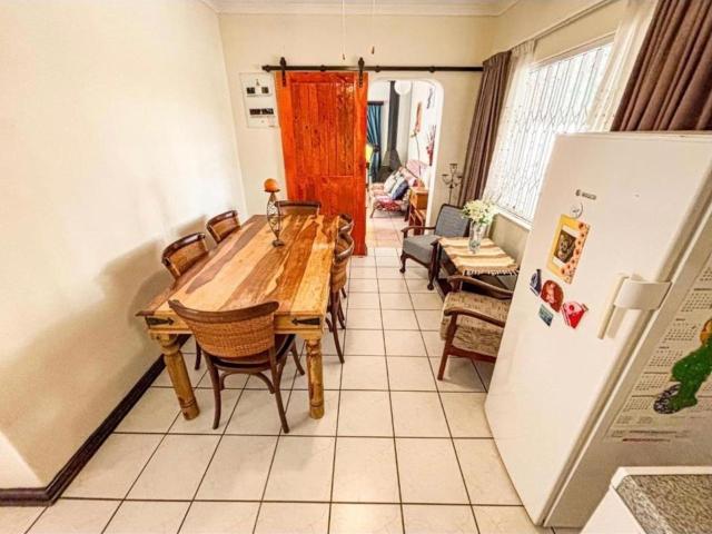 3 Bedroom House For Sale in Brackendowns