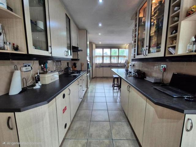 3 Bedroom House For Sale in Brackendowns