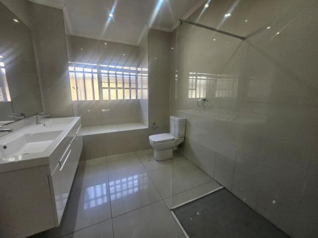 3 Bedroom House For Sale in Brackendowns