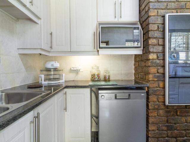 3 Bedroom House For Sale in Brackenhurst