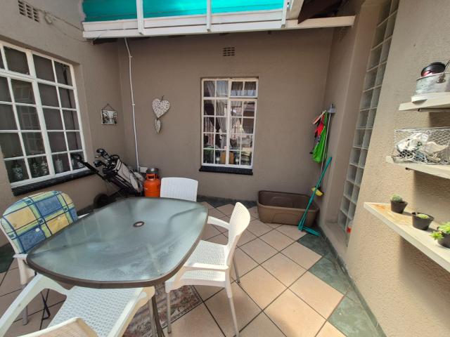 3 Bedroom House For Sale in Brackenhurst