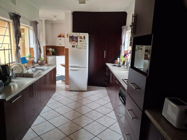 3 Bedroom House For Sale in Brackenhurst