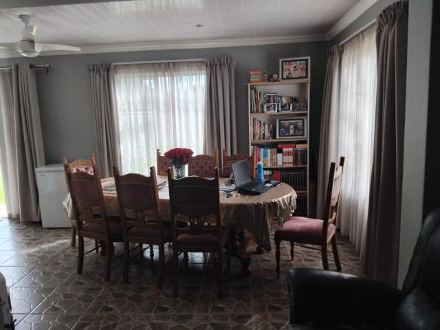 3 Bedroom House For Sale in Brackenhurst