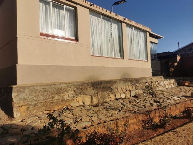 3 Bedroom House For Sale in Brakpan Central