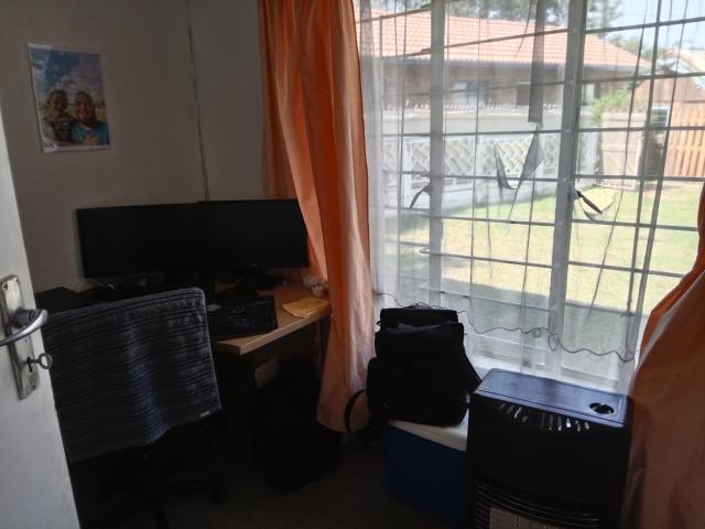 3 Bedroom House For Sale in Brakpan North