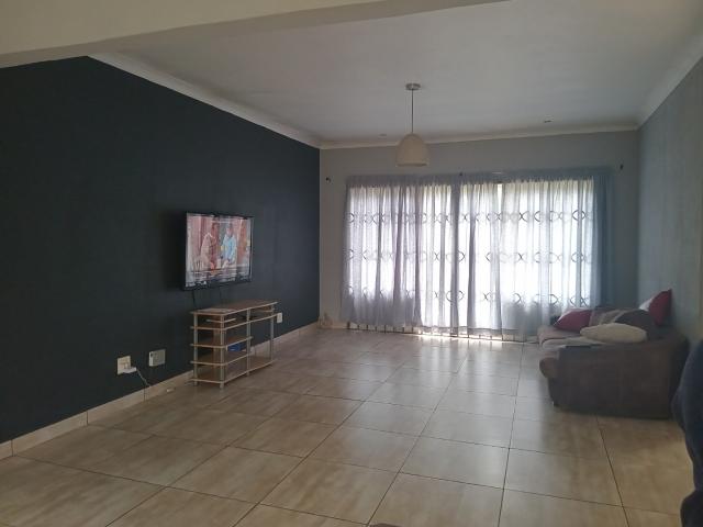 3 Bedroom House For Sale in Brenthurst