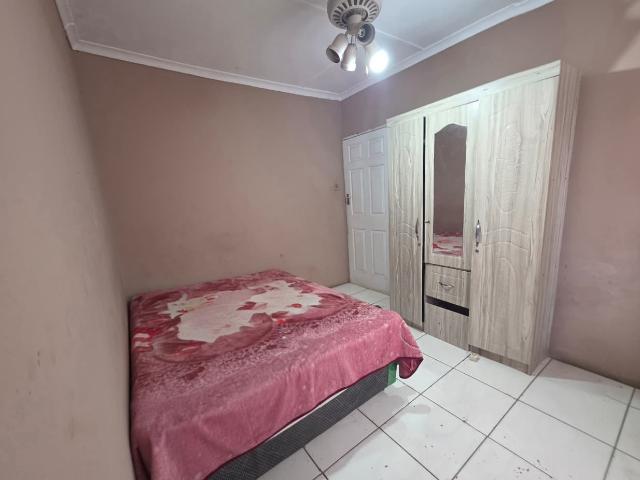 3 Bedroom House For Sale in Brookdale