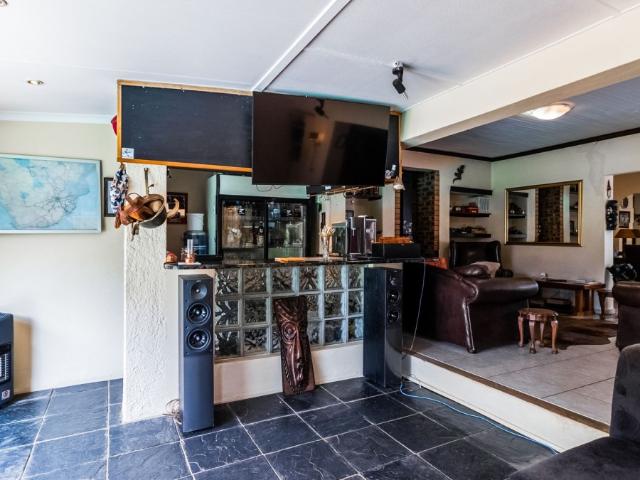 3 Bedroom House For Sale in Buurendal