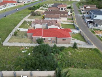 3 Bedroom House For Sale in Gonubie