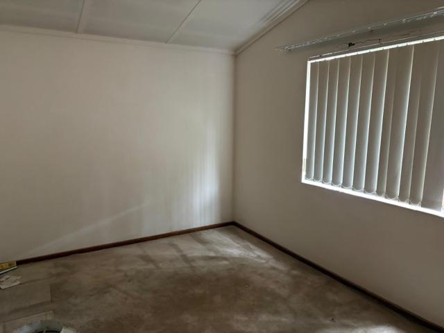 3 Bedroom House For Sale in Generaal De Wet