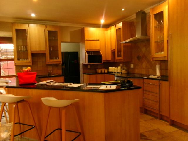 3 Bedroom House For Sale in Glen Marais