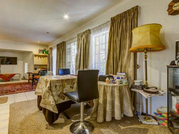 3 Bedroom House For Sale in Glen Marais