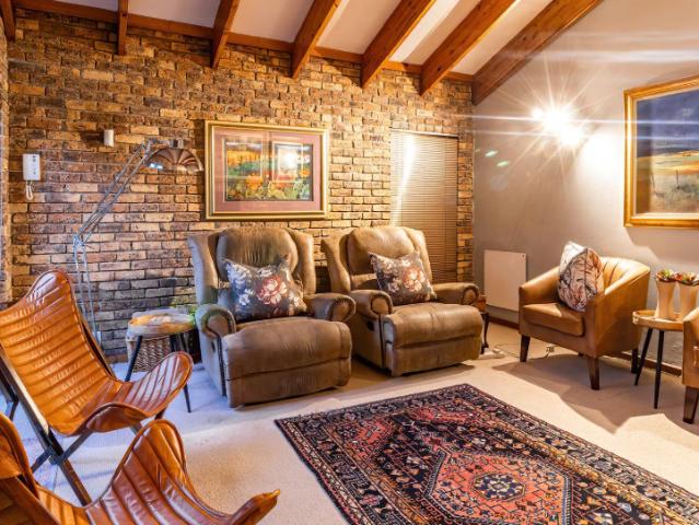 3 Bedroom House For Sale in Glenvista