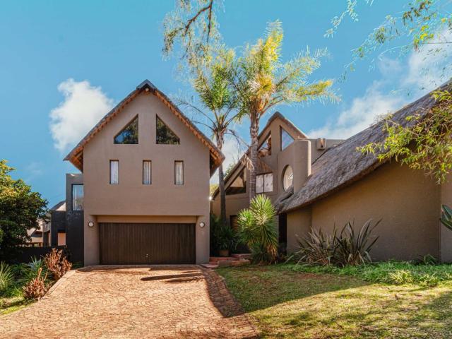 3 Bedroom House For Sale in Glenvista