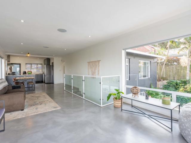3 Bedroom House For Sale in Glenwood