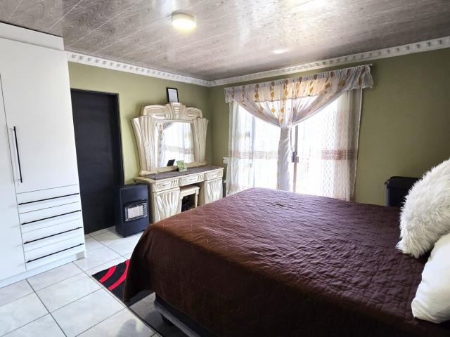 3 Bedroom House For Sale in Grasslands