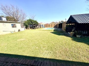 3 Bedroom House For Sale in Greenhills