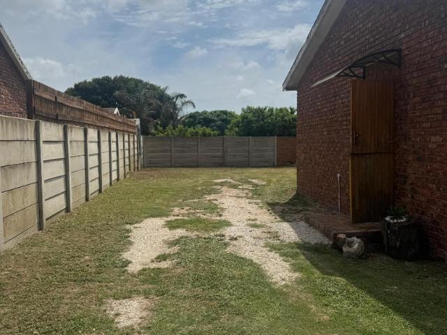 3 Bedroom House For Sale in Greenshields Park