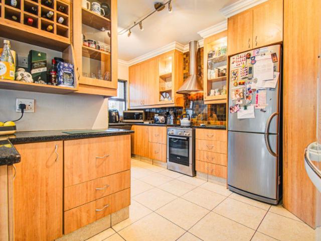 3 Bedroom House For Sale in Greenstone Hill