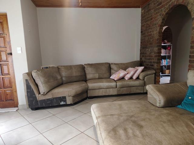 3 Bedroom House For Sale in Greylingstad