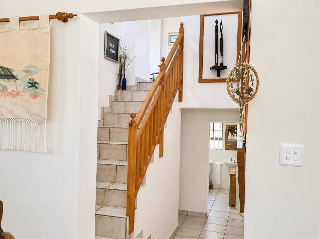 3 Bedroom House For Sale in Groot Brakrivier Central